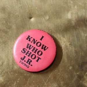 1980 Vintage Novelty Pinback